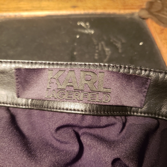 Karl Lagerfeld black skirt - Picture 2 of 3